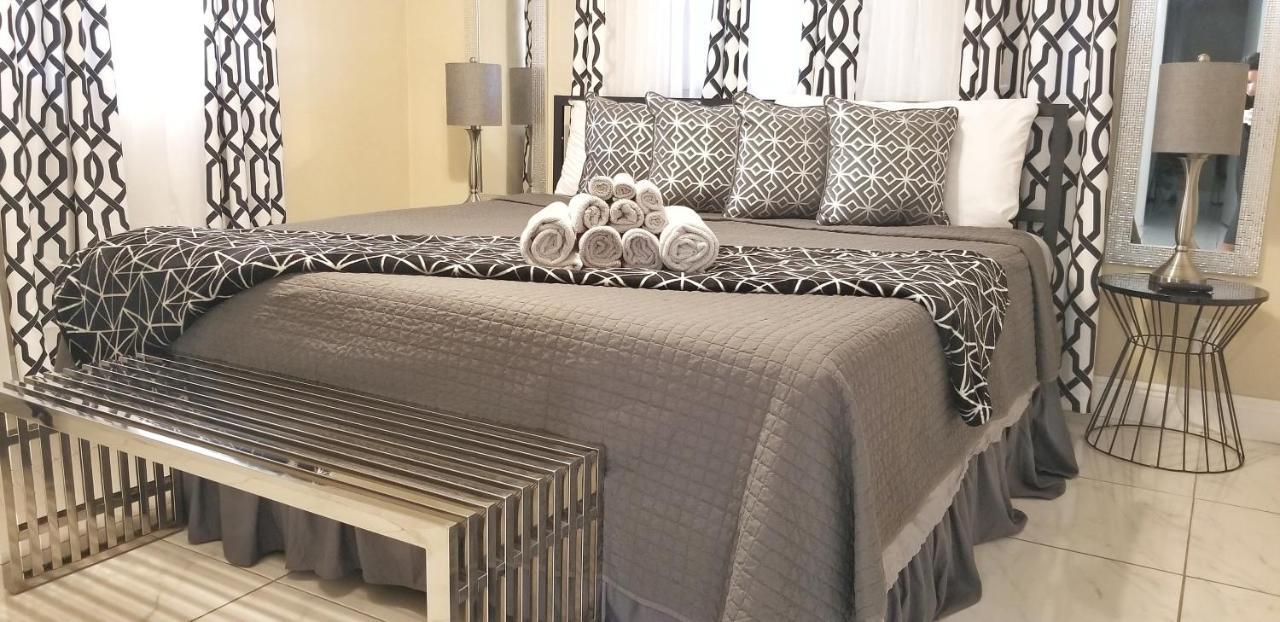 Glam 2 Bedroom Apartment Close To Nsu In Cooper City Exteriör bild