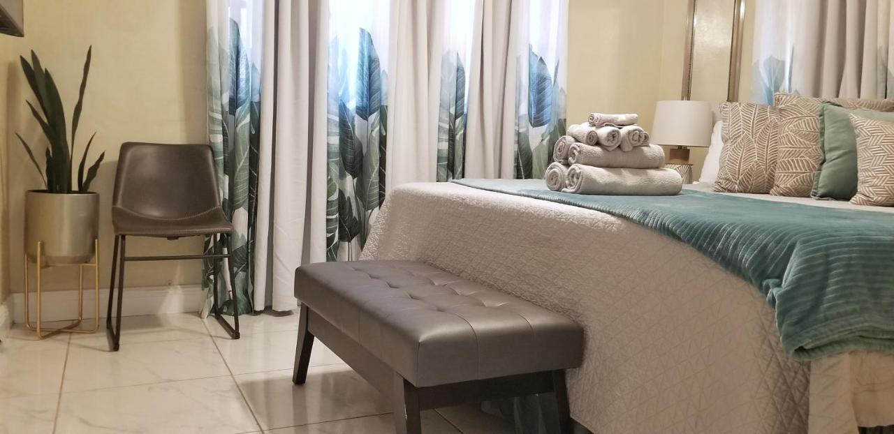 Glam 2 Bedroom Apartment Close To Nsu In Cooper City Exteriör bild